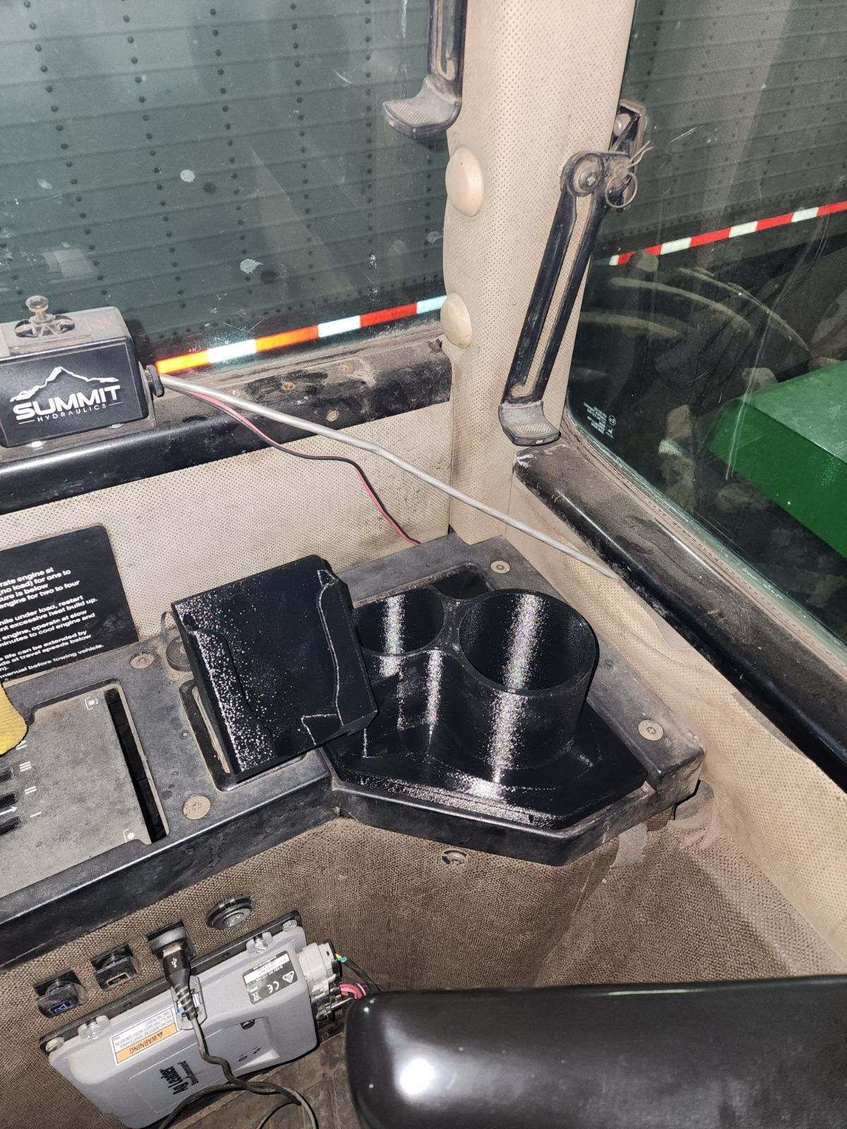 JD 60 series 4wd bin lid replacement