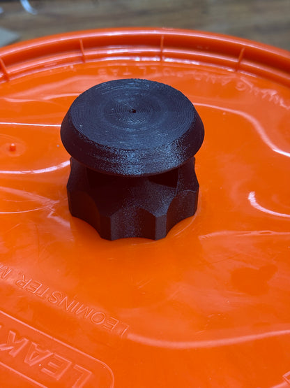 Fly Trap, Top of Bucket for the shop and farm, 3D-printed by Farm Sip Supreme, detail