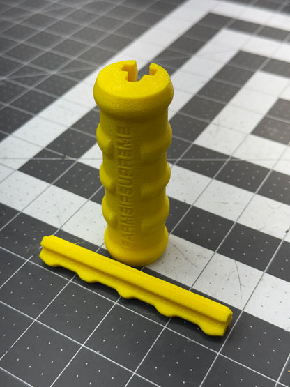 5 Gallon Bucket Handles for the shop and farm, 3D-printed by Farm Sip Supreme, side view