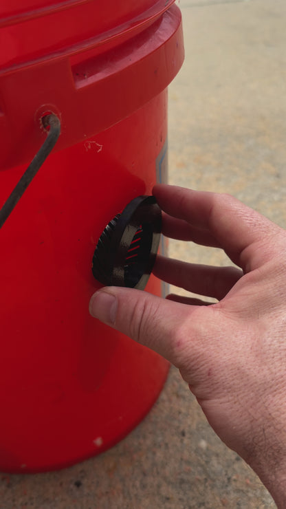 Fly Trap, 5 Gallon Bucket Worth (4 Black Pieces)